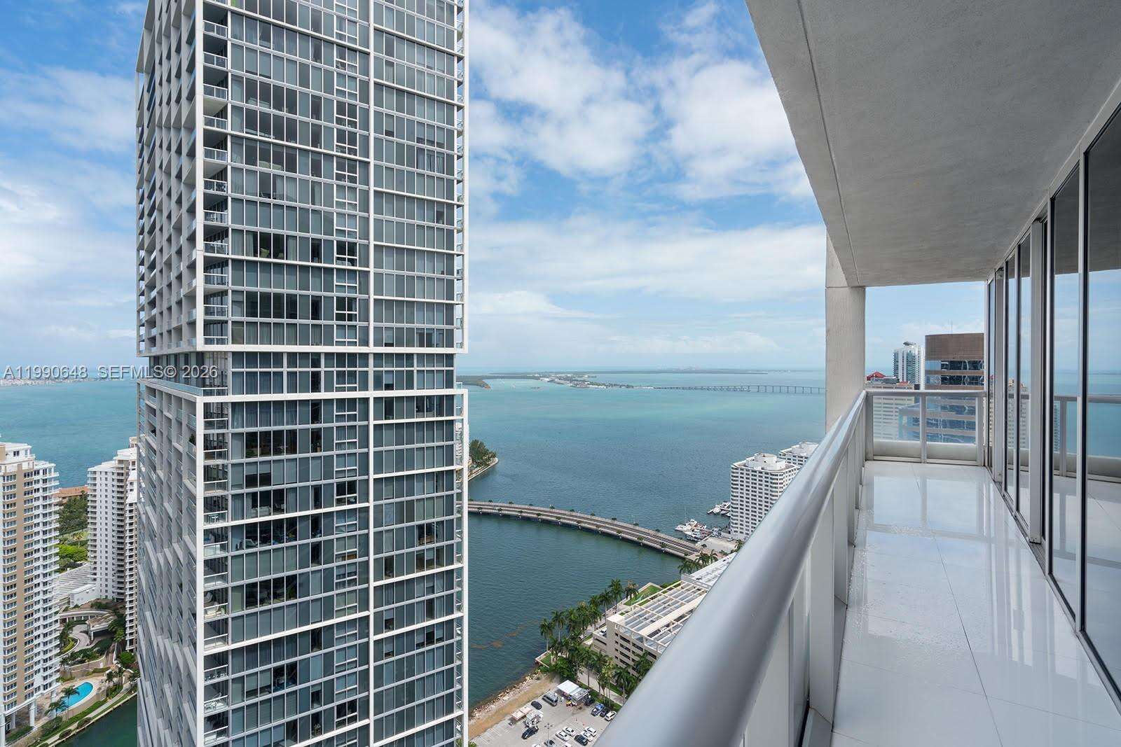 ICON BRICKELL CONDO NO 3 - 485 Brickell Ave, Miami, FL 33131 | Picture 5
