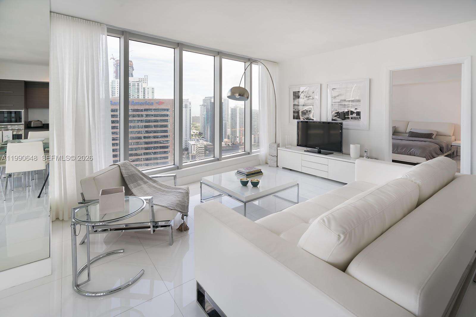 ICON BRICKELL CONDO NO 3 - 485 Brickell Ave, Miami, FL 33131 | Picture 8