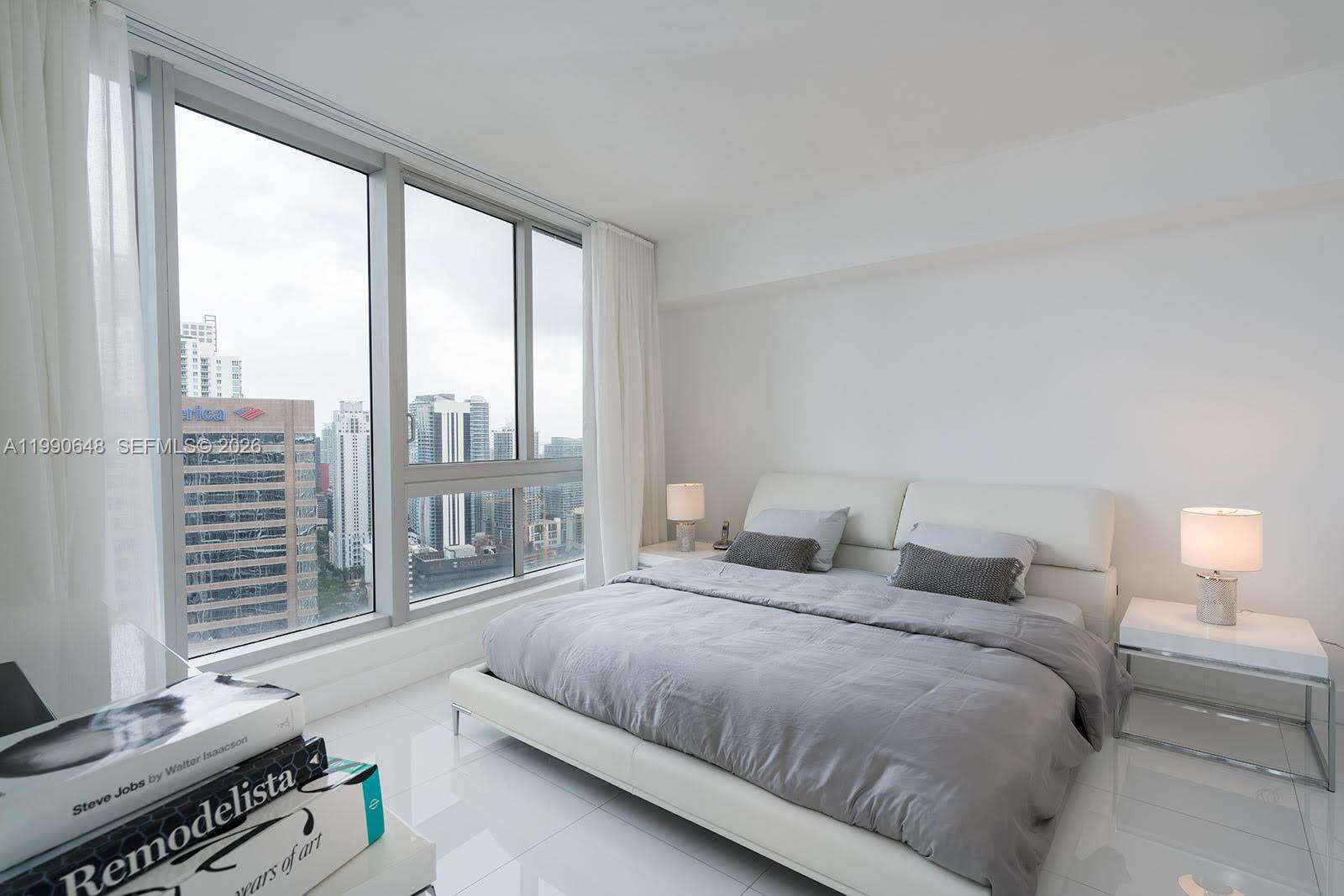 ICON BRICKELL CONDO NO 3 - 485 Brickell Ave, Miami, FL 33131 | Picture 10