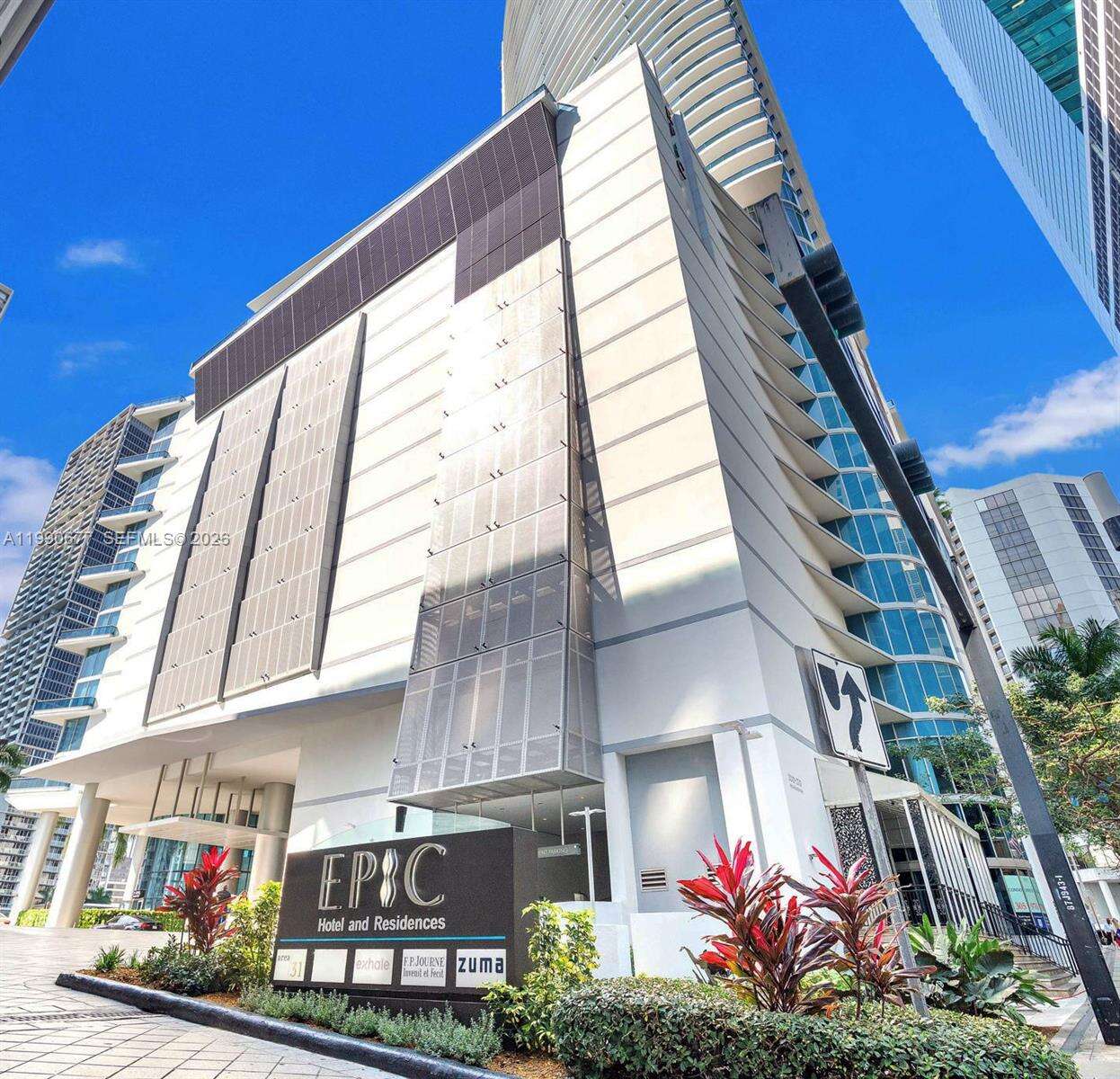 EPIC WEST - 200 Biscayne Blvd Way, Miami, FL 33131 | Picture 25