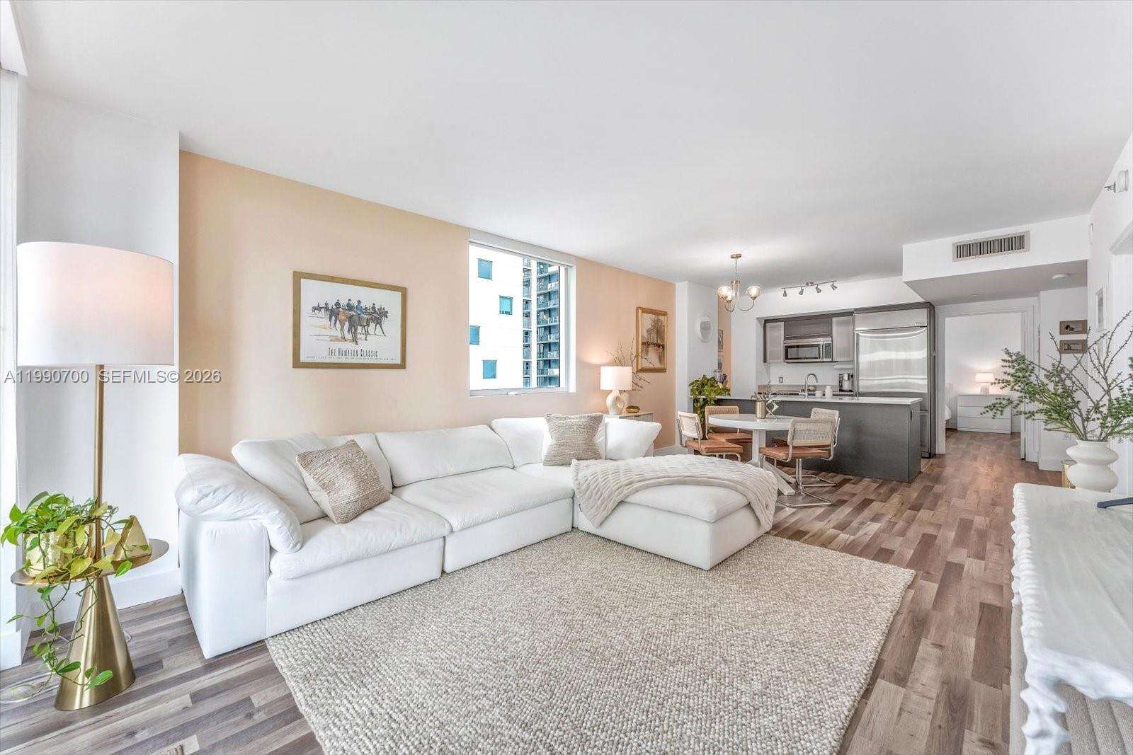 500 Brickell at 500 Brickell Ave, Miami, FL 33131 - For Sale photo 3