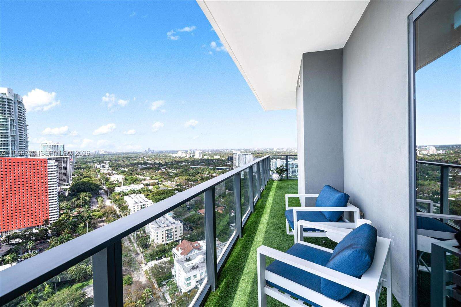 Echo Brickell at 1451 Brickell Ave, Miami, FL 33131 - For Sale photo 15