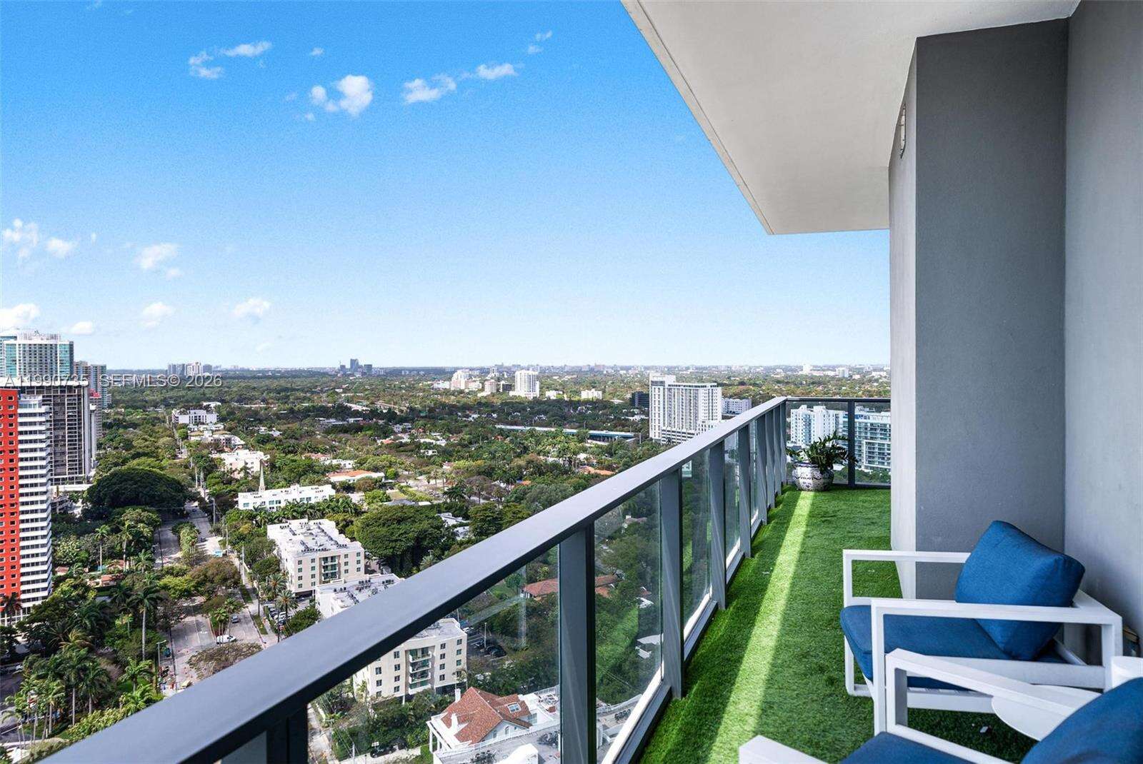 Echo Brickell at 1451 Brickell Ave, Miami, FL 33131 - For Sale photo 16