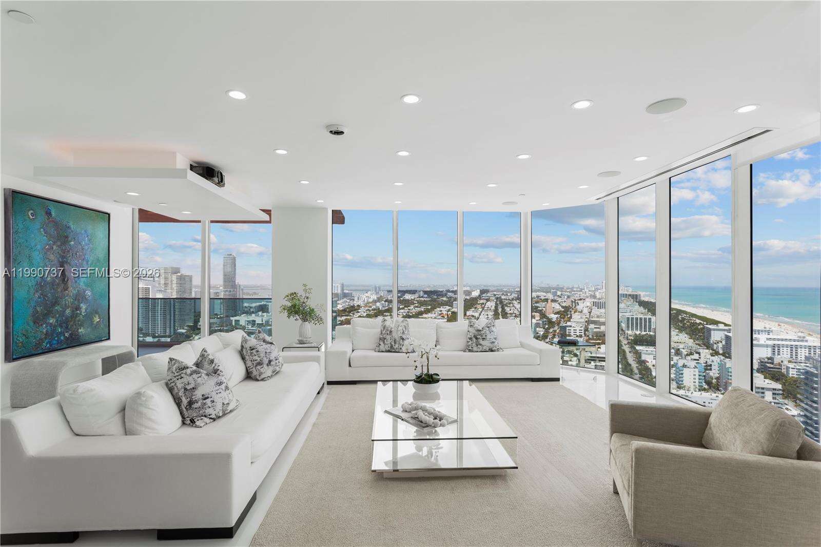 PORTOFINO TOWER - 300 Pointe Dr, Miami Beach, FL 33139 | Picture 22