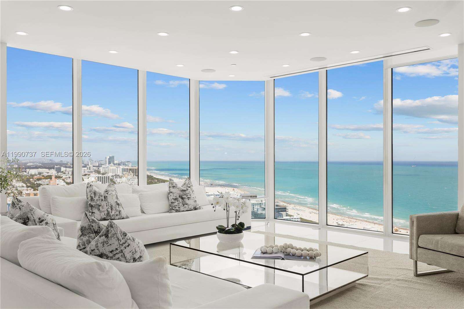 PORTOFINO TOWER - 300 Pointe Dr, Miami Beach, FL 33139 | Picture 23
