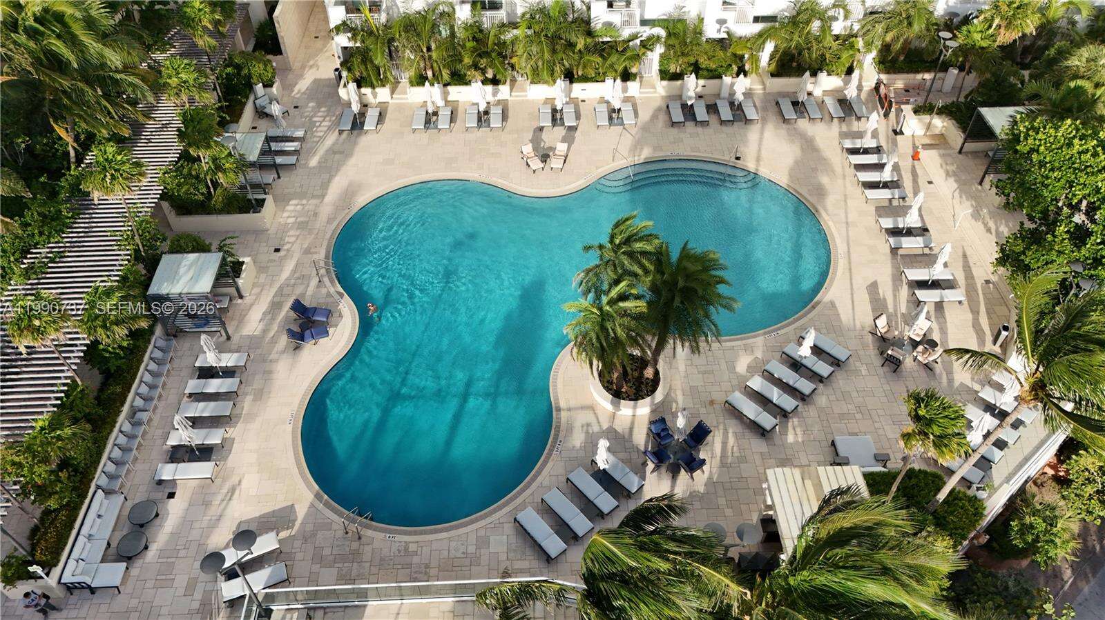 PORTOFINO TOWER - 300 Pointe Dr, Miami Beach, FL 33139 | Picture 30