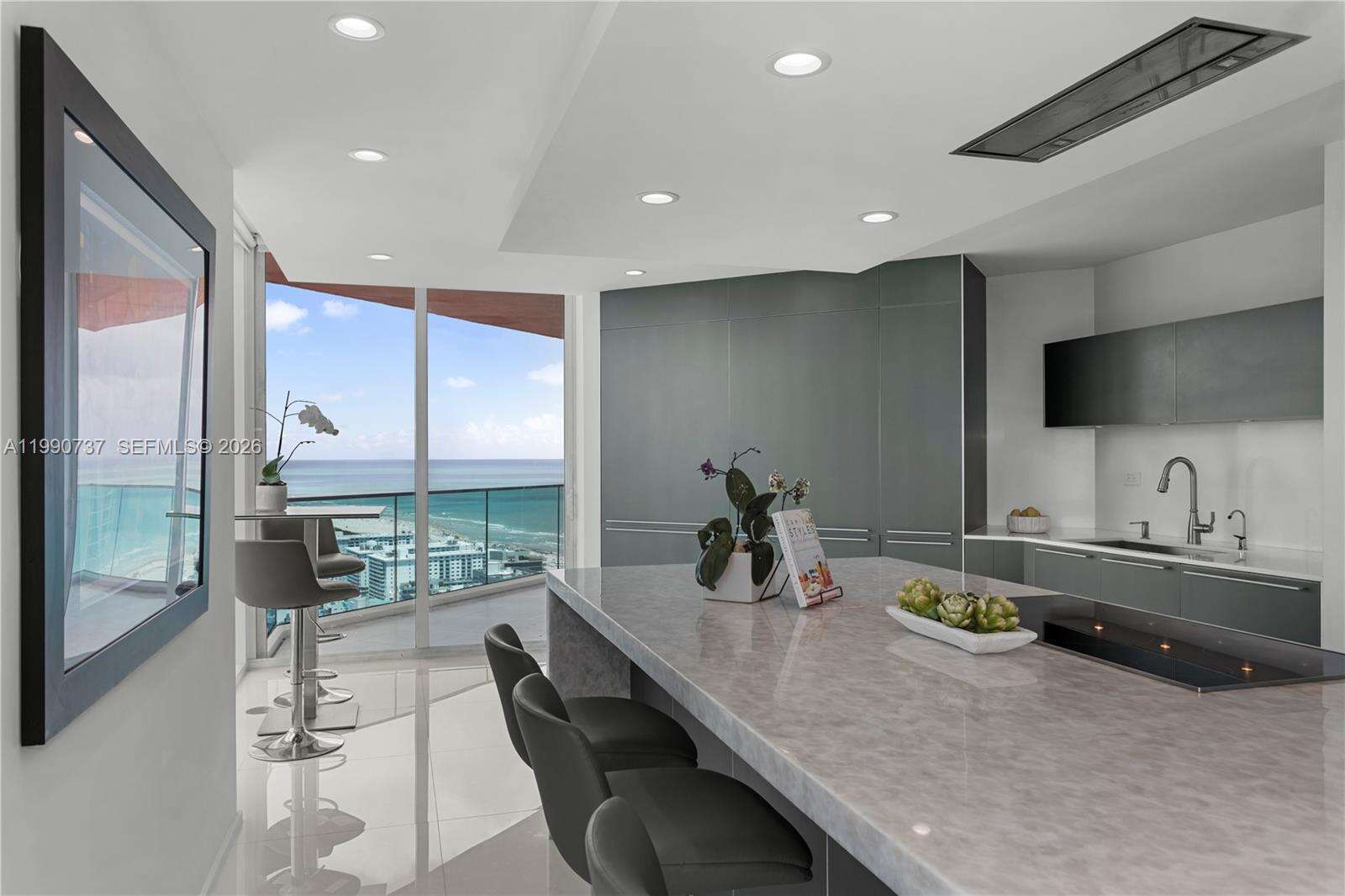 PORTOFINO TOWER - 300 Pointe Dr, Miami Beach, FL 33139 | Picture 5