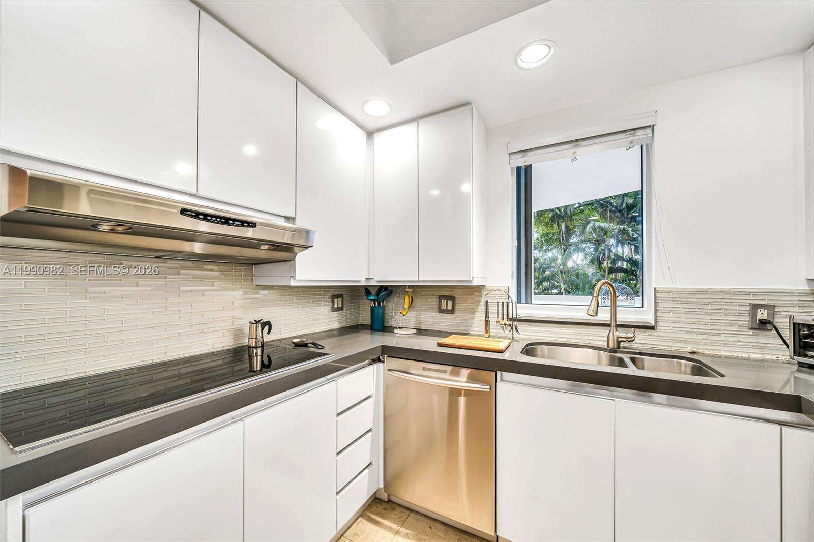 Atlantic 3 at 21050 Point Pl, Aventura, FL 33180 - For Sale photo 10