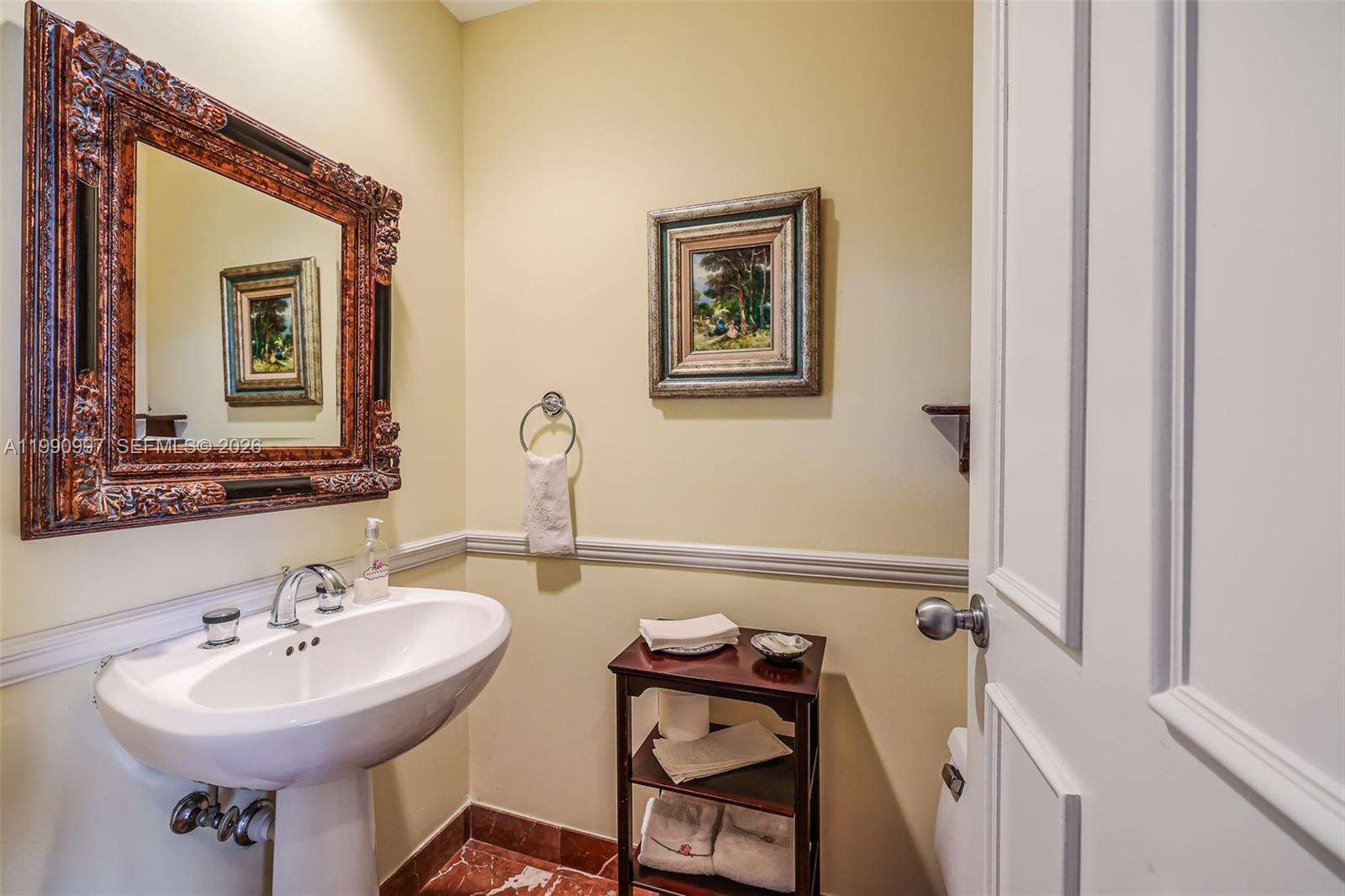 ONE TEQUESTA POINT - 888 Brickell Key Dr, Miami, FL 33131 | Picture 24