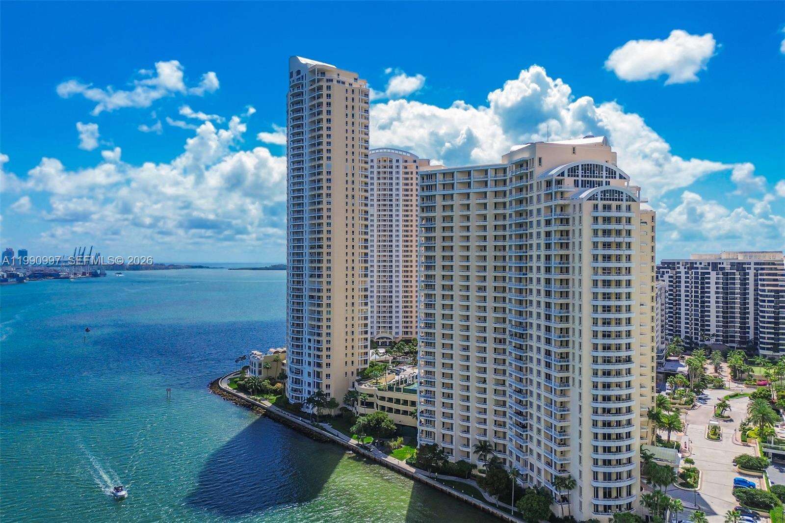 ONE TEQUESTA POINT - 888 Brickell Key Dr, Miami, FL 33131 | Picture 52
