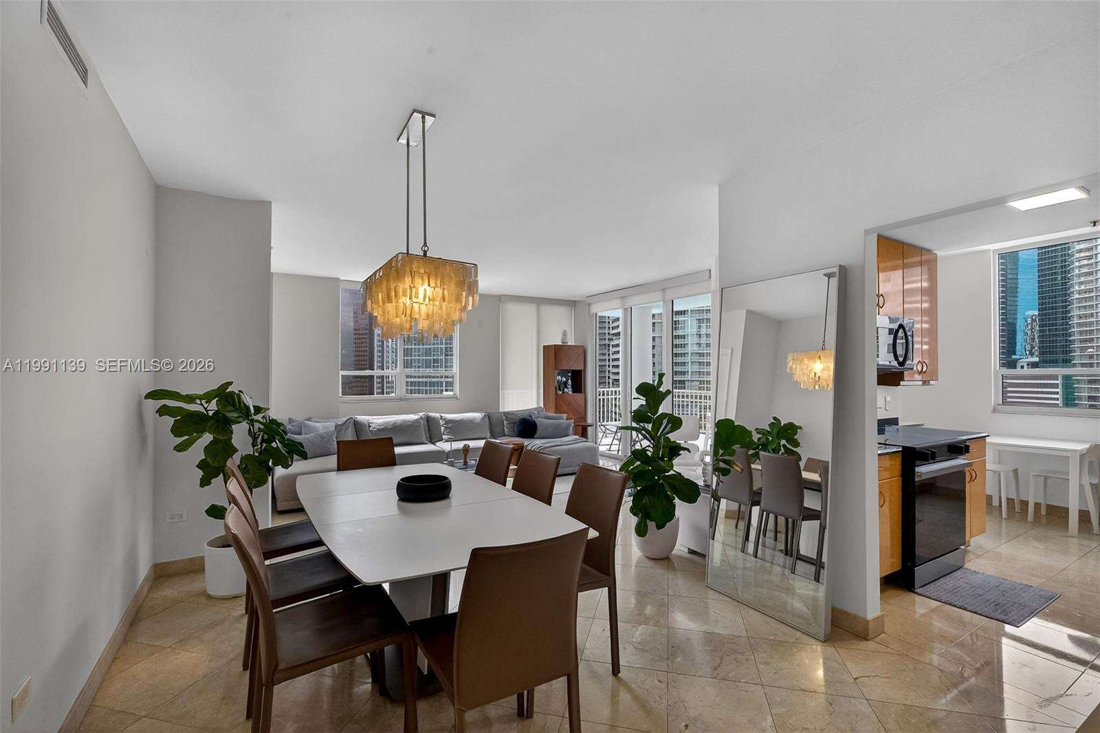 Courts Brickell Key at 801 Brickell Key Blvd, Miami, FL 33131 - For Sale photo 12