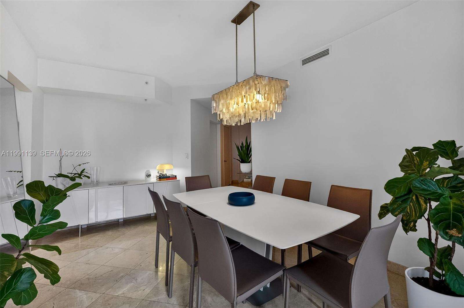 Courts Brickell Key at 801 Brickell Key Blvd, Miami, FL 33131 - For Sale photo 13