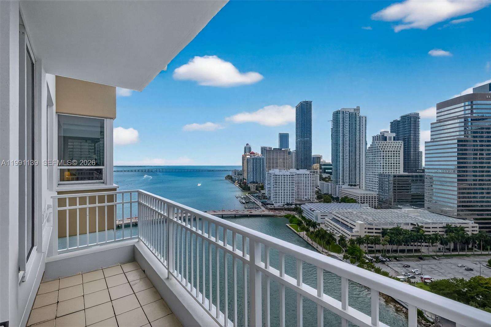 Courts Brickell Key at 801 Brickell Key Blvd, Miami, FL 33131 - For Sale photo 19