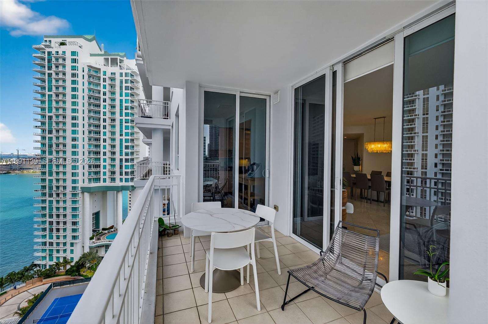 Courts Brickell Key at 801 Brickell Key Blvd, Miami, FL 33131 - For Sale photo 24