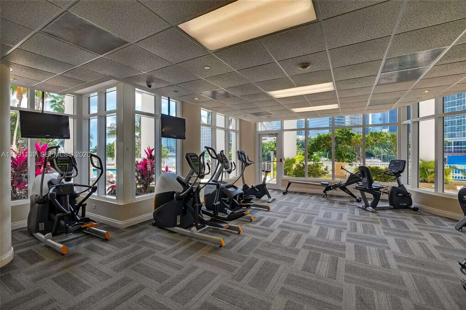 Courts Brickell Key at 801 Brickell Key Blvd, Miami, FL 33131 - For Sale photo 33