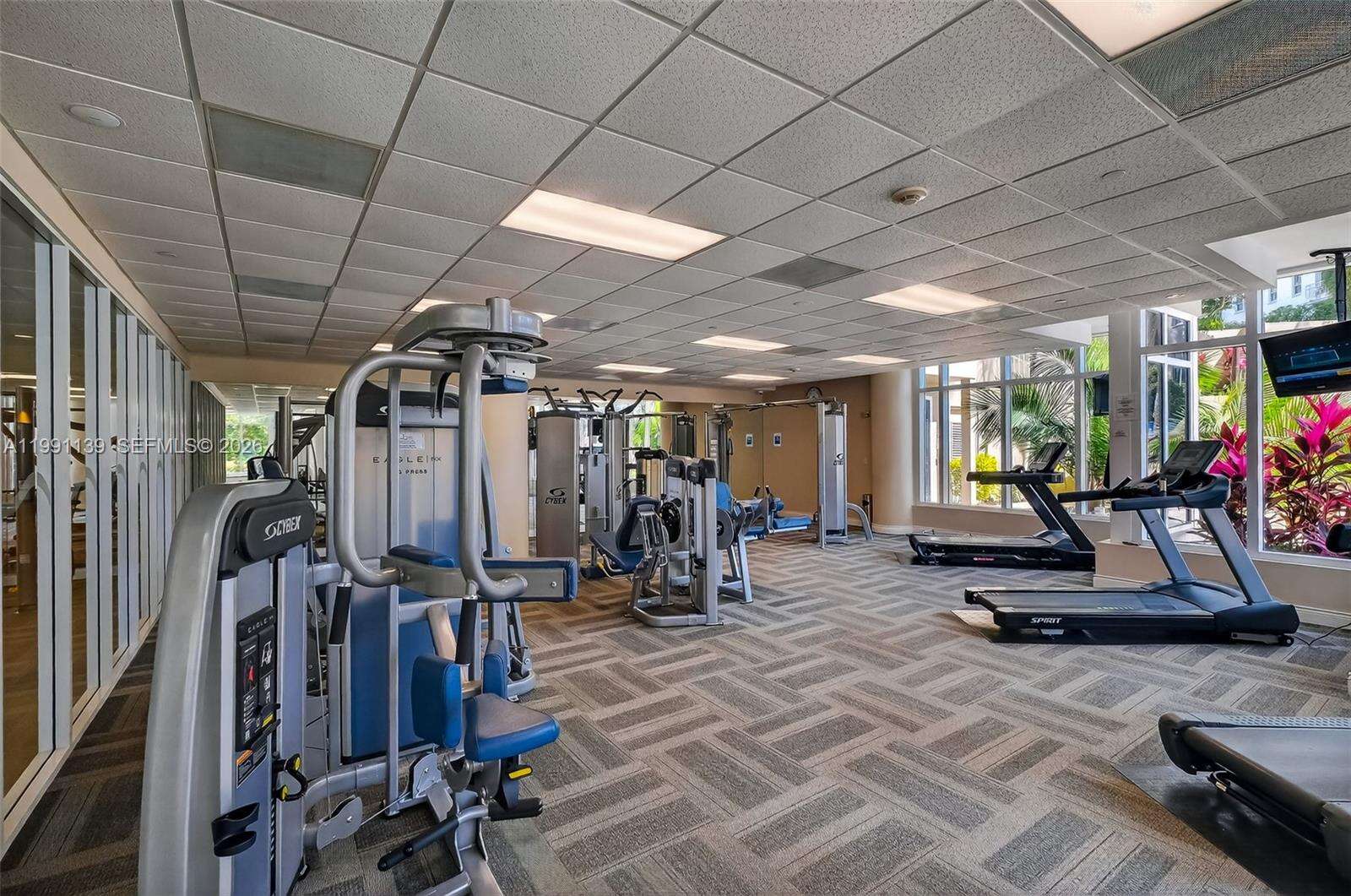 Courts Brickell Key at 801 Brickell Key Blvd, Miami, FL 33131 - For Sale photo 35
