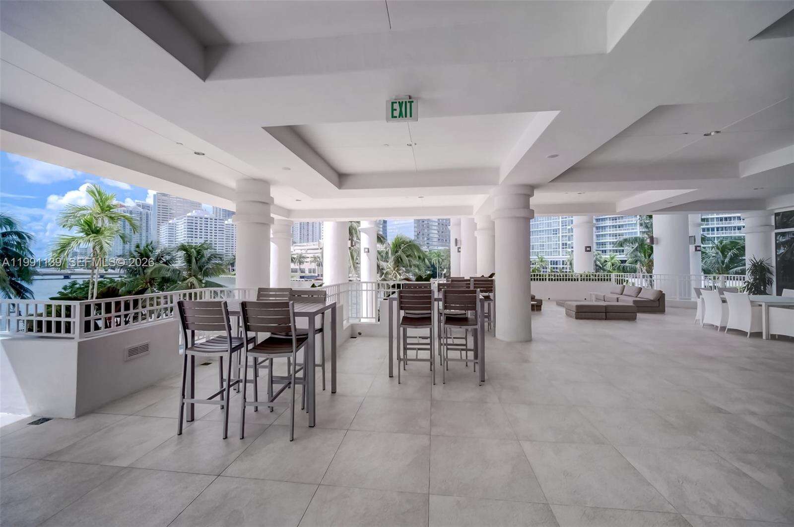 Courts Brickell Key at 801 Brickell Key Blvd, Miami, FL 33131 - For Sale photo 39