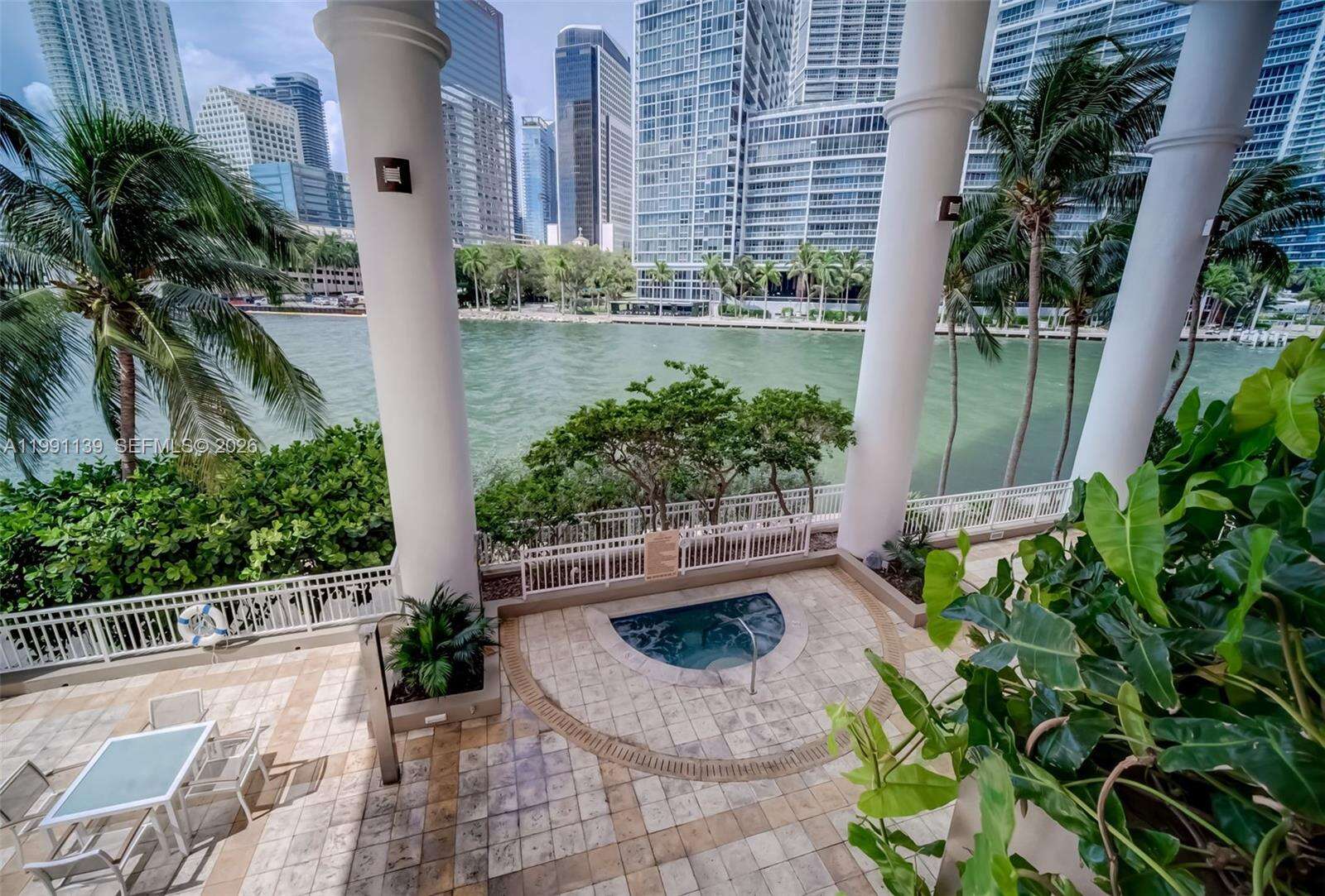 Courts Brickell Key at 801 Brickell Key Blvd, Miami, FL 33131 - For Sale photo 42