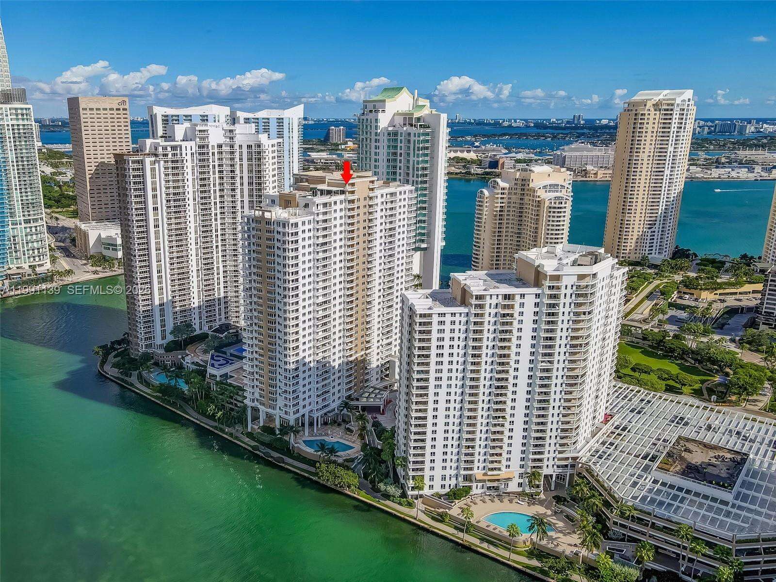 Courts Brickell Key at 801 Brickell Key Blvd, Miami, FL 33131 - For Sale photo 49