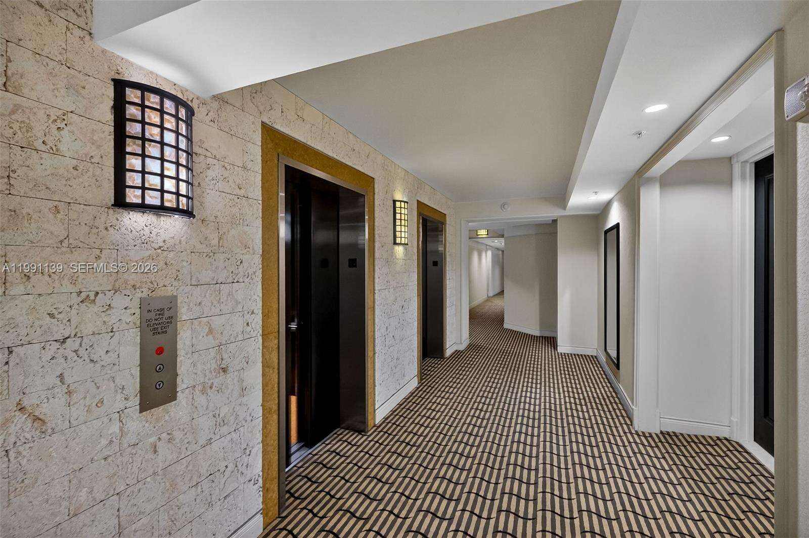 Courts Brickell Key at 801 Brickell Key Blvd, Miami, FL 33131 - For Sale photo 6