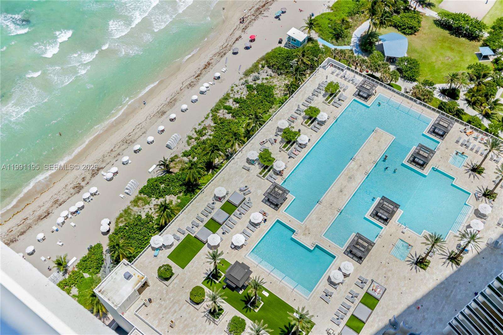 BEACH CLUB TWO - 1830 Ocean Dr, Hallandale Beach, FL 33009 | Picture 12