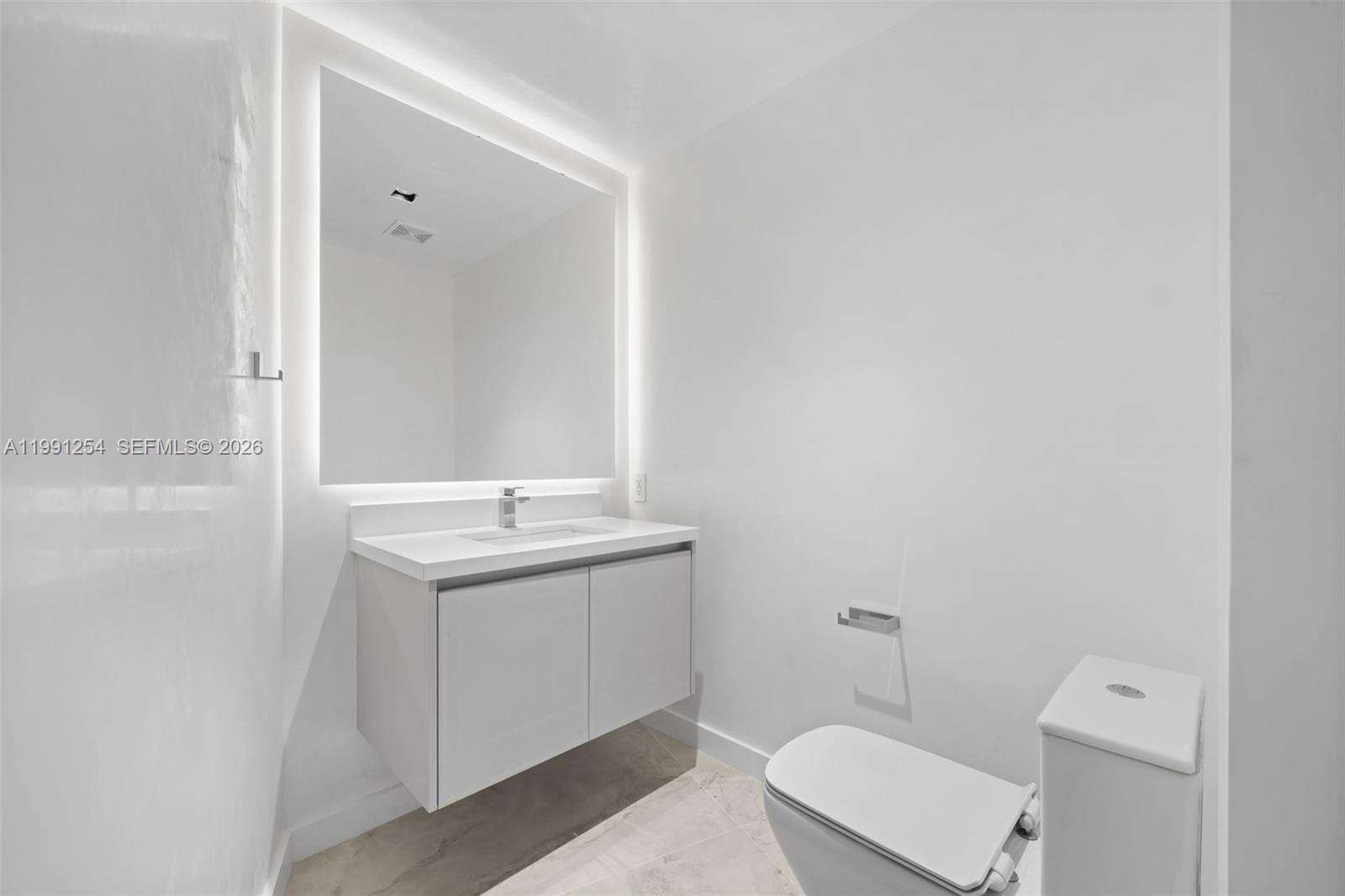 MAJESTIC TOWER AT BAL HARBOUR - 9601 Collins Ave, Bal Harbour, FL 33154 | Picture 26