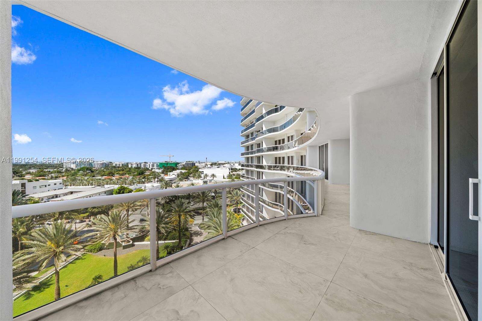 MAJESTIC TOWER AT BAL HARBOUR - 9601 Collins Ave, Bal Harbour, FL 33154 | Picture 30