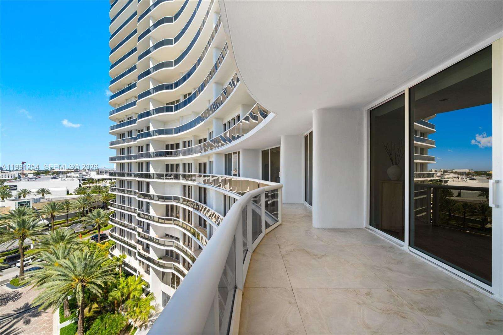 MAJESTIC TOWER AT BAL HARBOUR - 9601 Collins Ave, Bal Harbour, FL 33154 | Picture 32