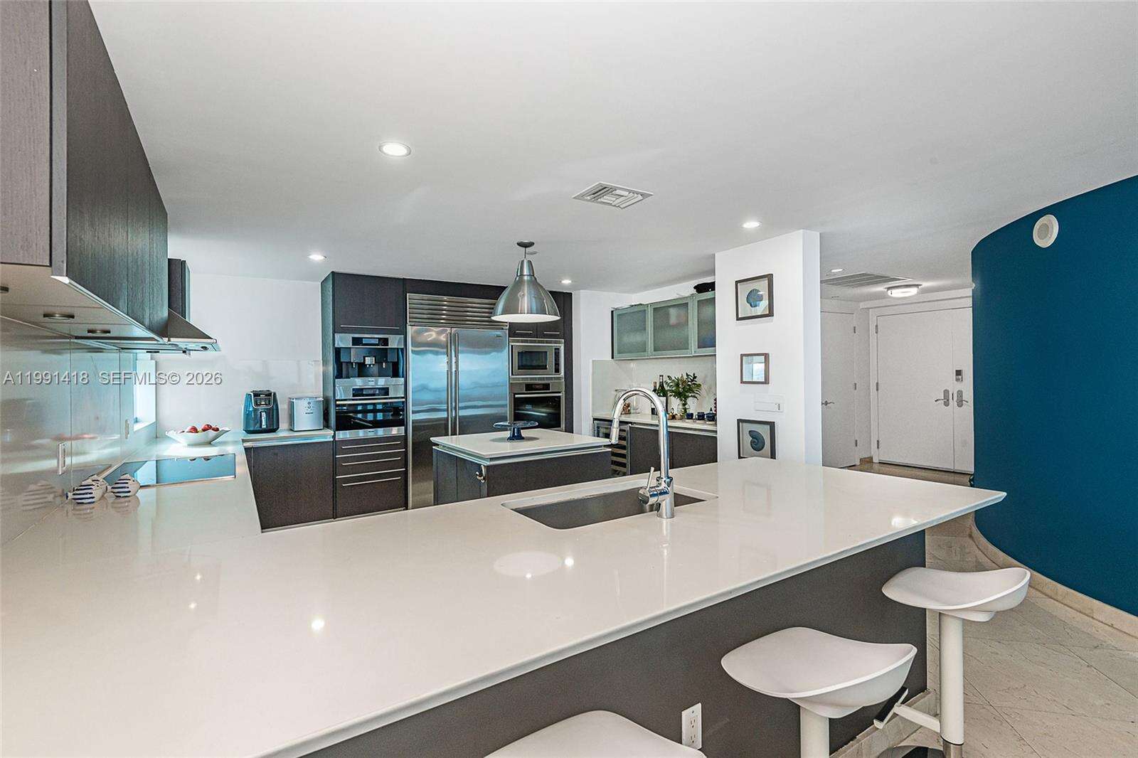 JADE BEACH - 17001 Collins Ave, Sunny Isles Beach, FL 33160 | Picture 12