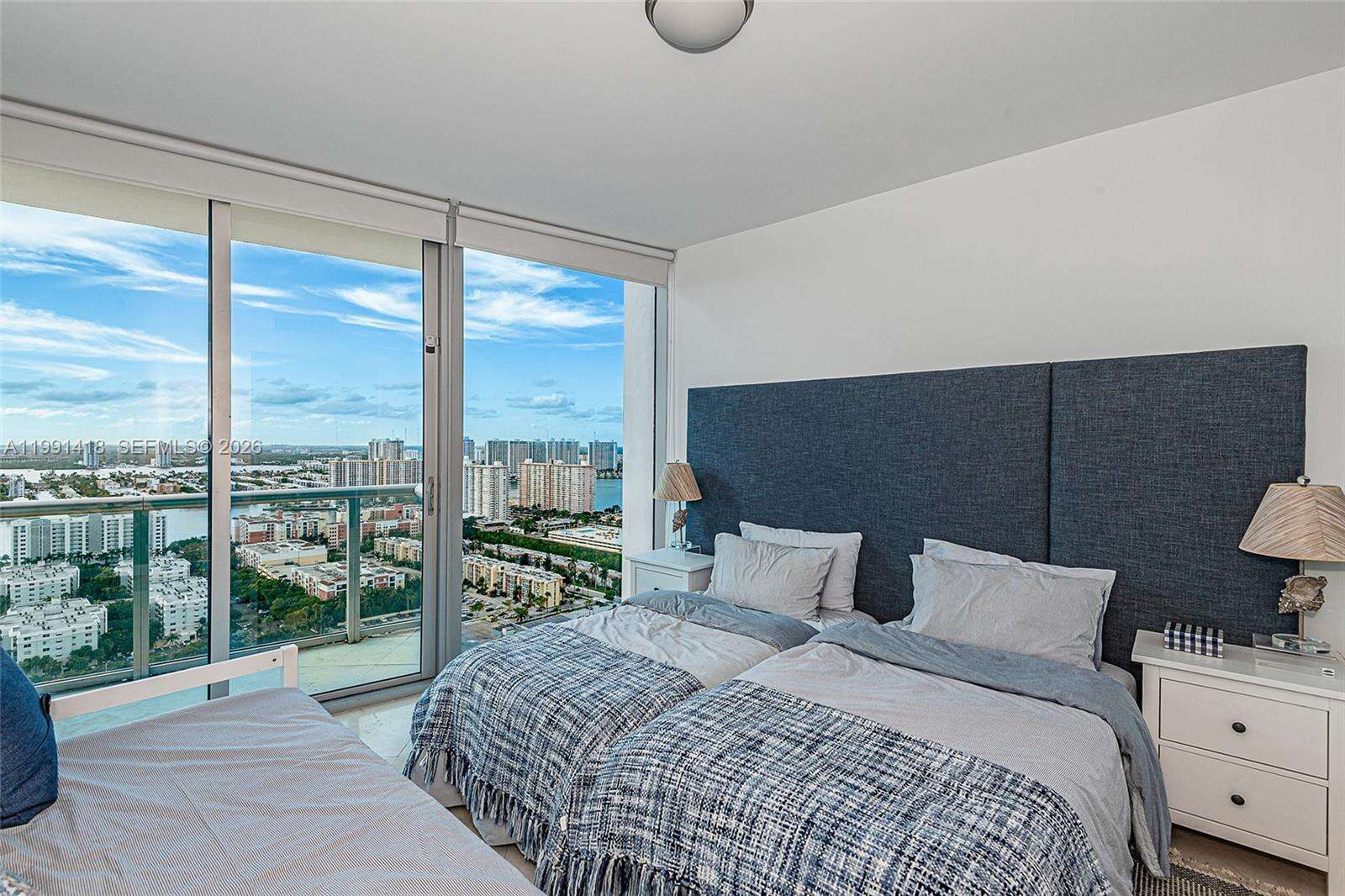 JADE BEACH - 17001 Collins Ave, Sunny Isles Beach, FL 33160 | Picture 30