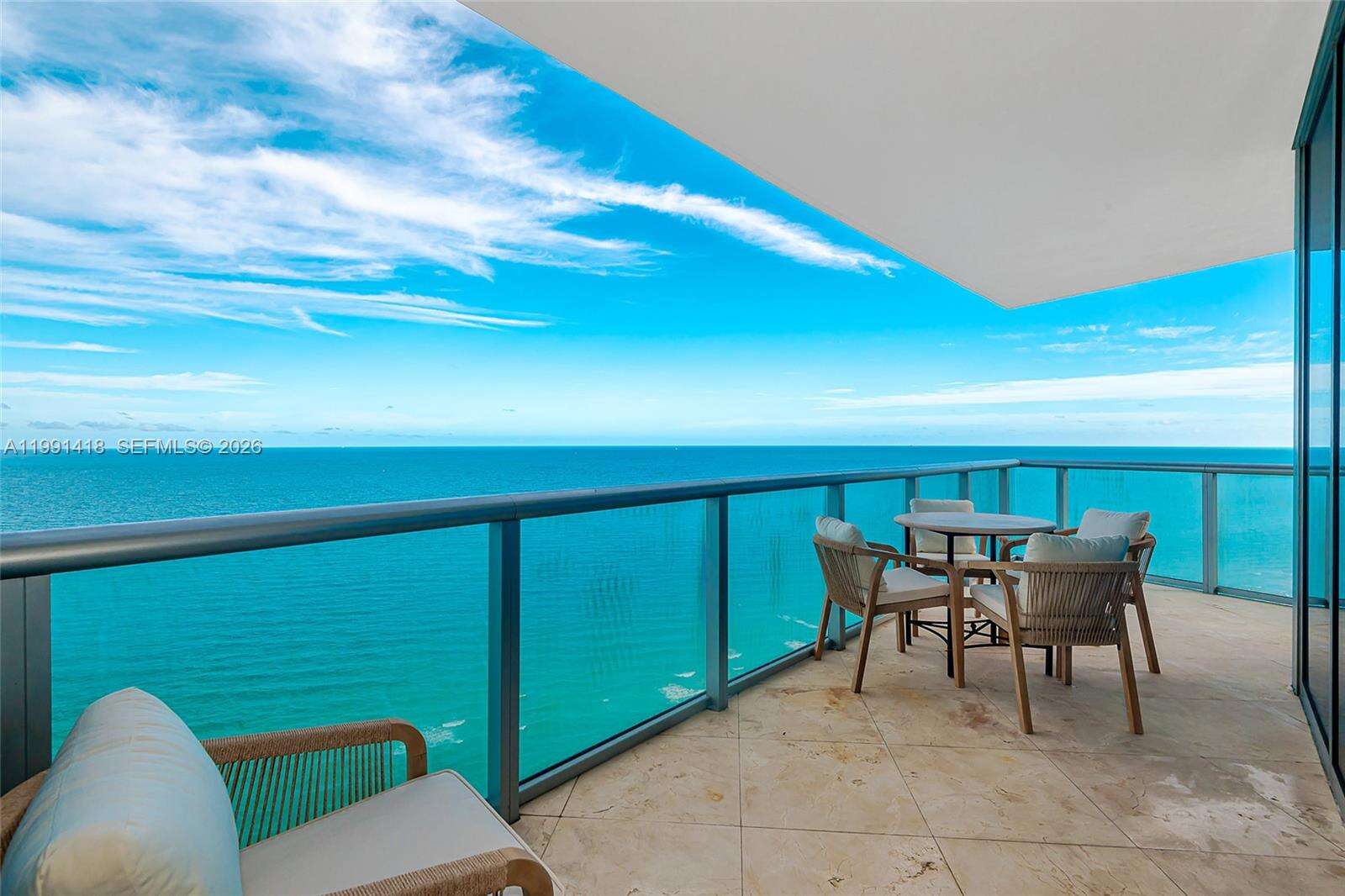 JADE BEACH - 17001 Collins Ave, Sunny Isles Beach, FL 33160 | Picture 35