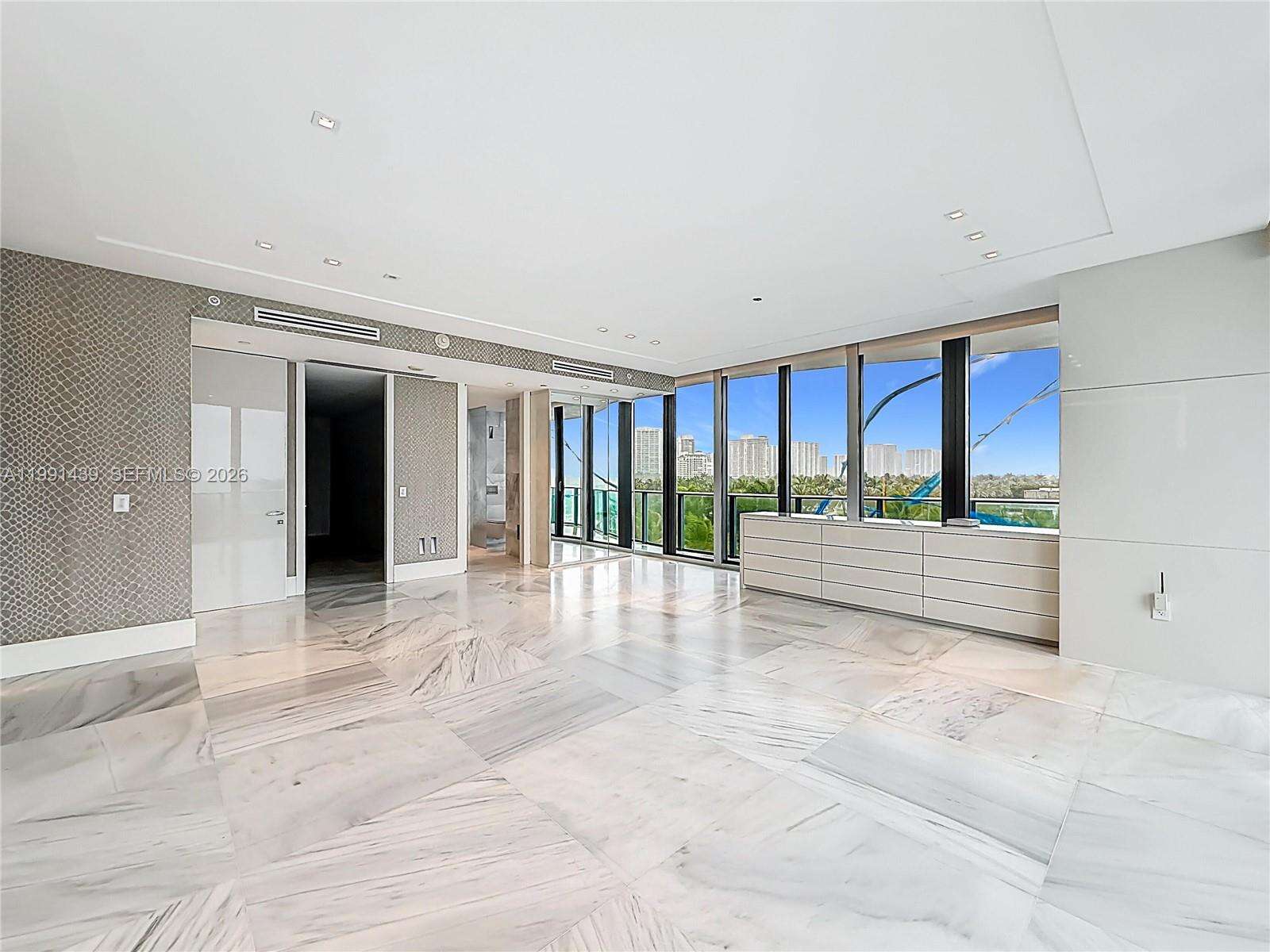 REGALIA - 19575 Collins Ave, Sunny Isles Beach, FL 33160 | Picture 41