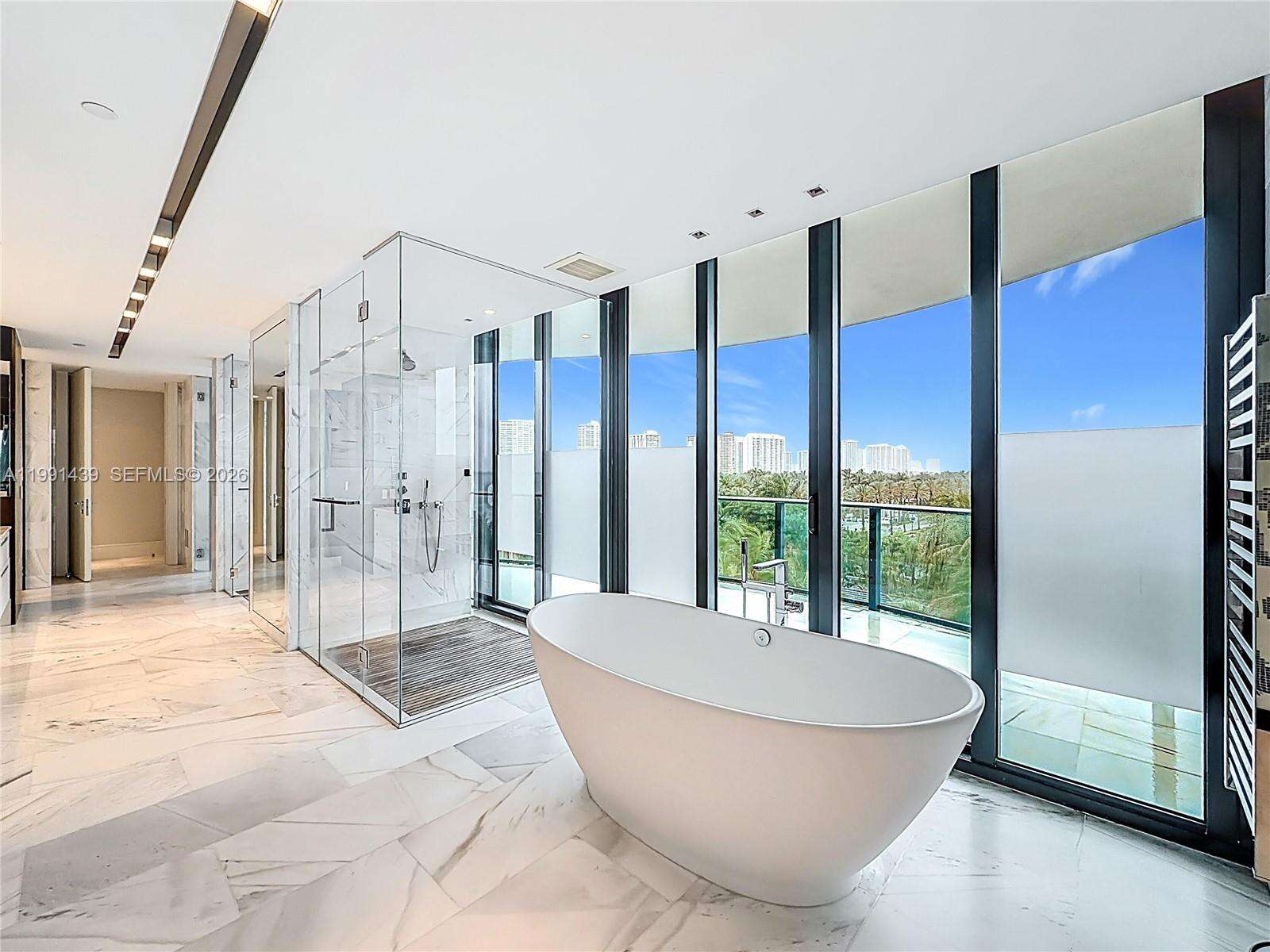 REGALIA - 19575 Collins Ave, Sunny Isles Beach, FL 33160 | Picture 47