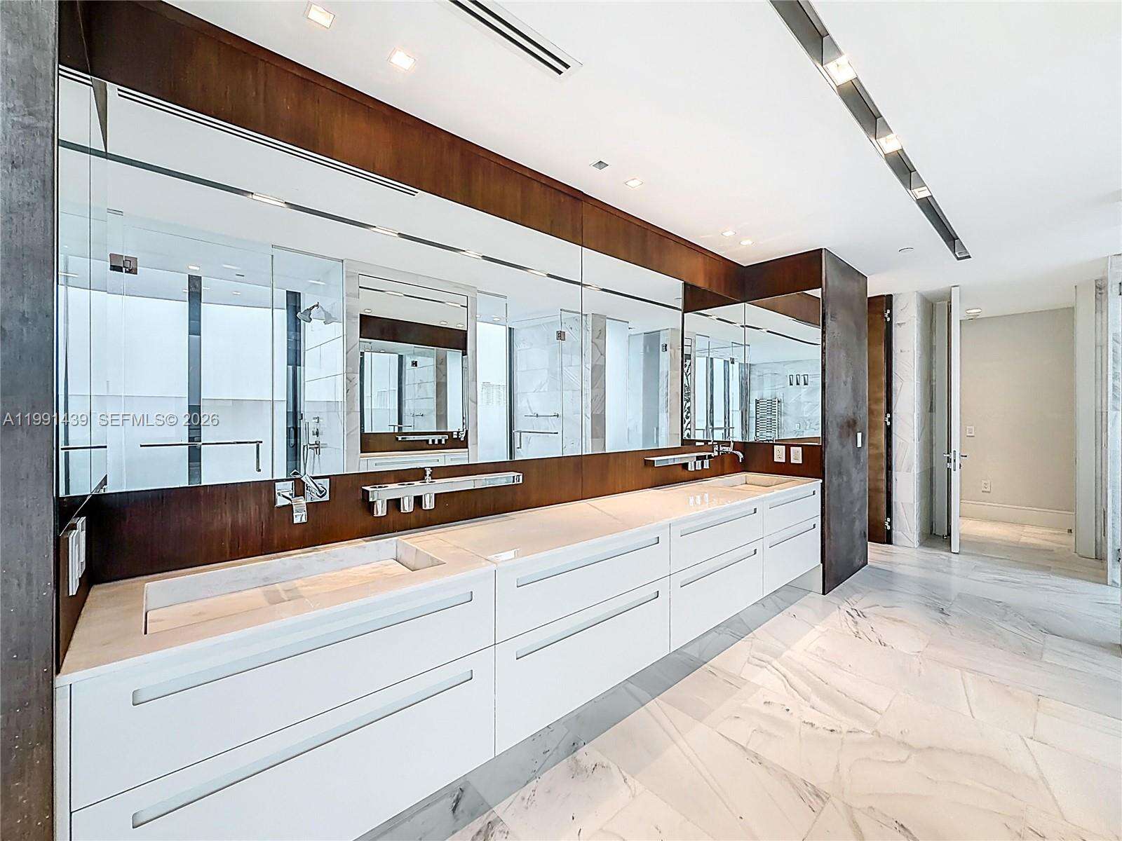 REGALIA - 19575 Collins Ave, Sunny Isles Beach, FL 33160 | Picture 50