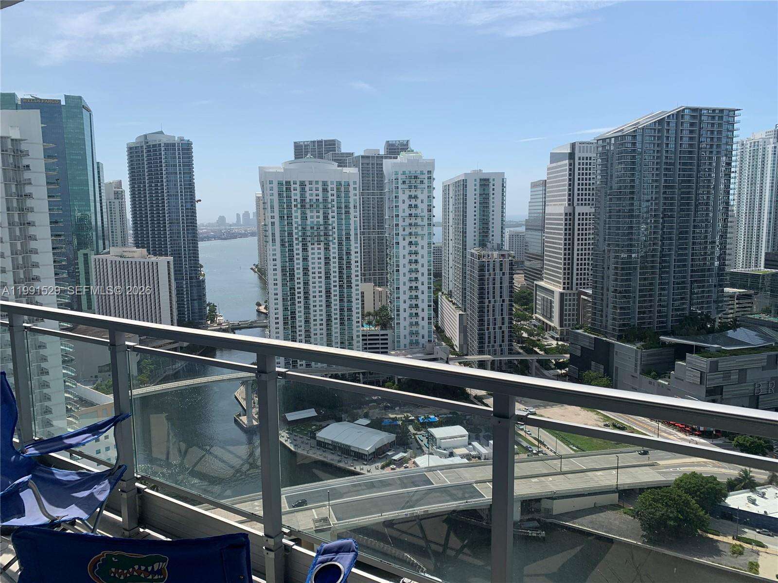 The Ivy at 90 3 St, Miami, FL 33130 - For Sale photo 2