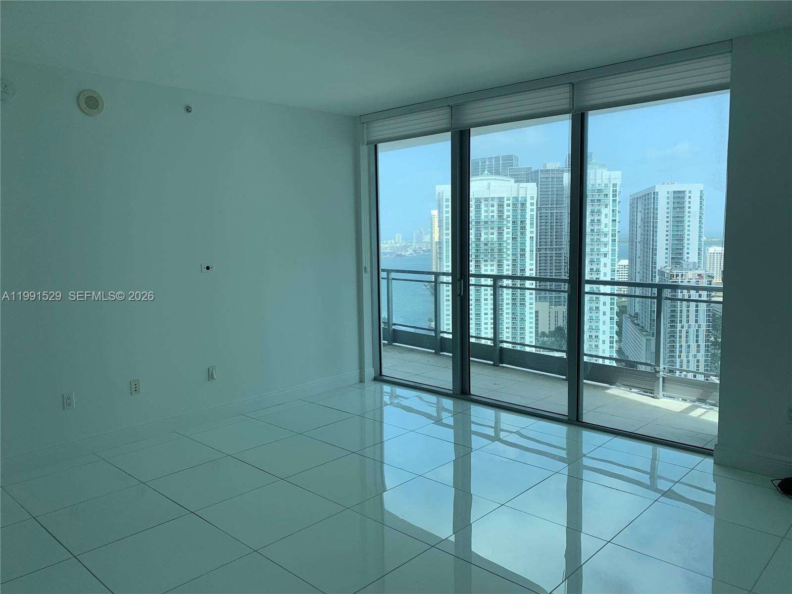 The Ivy at 90 3 St, Miami, FL 33130 - For Sale photo 4