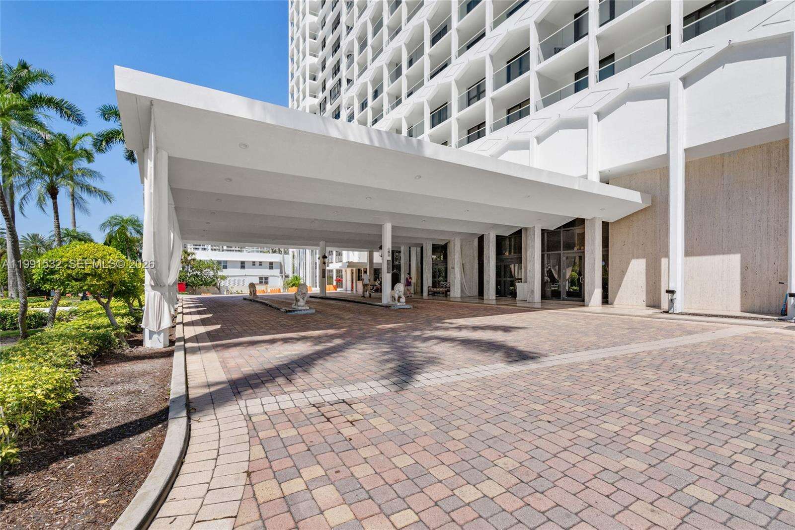 BALMORAL - 9801 Collins Ave, Bal Harbour, FL 33154 | Picture 3