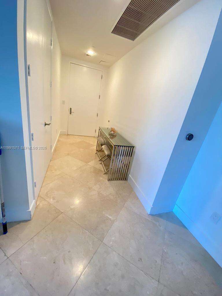 TDR TOWER I - 16001 Collins Ave, Sunny Isles Beach, FL 33160 | Picture 3