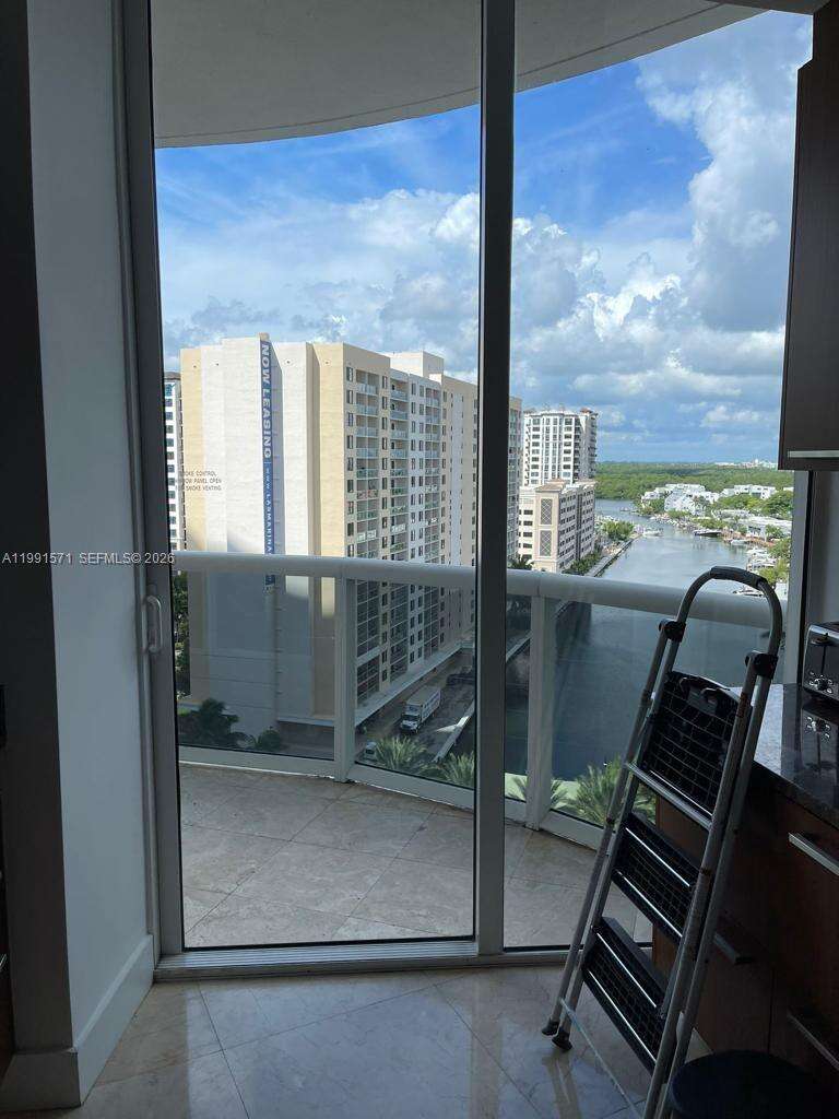 TDR TOWER I - 16001 Collins Ave, Sunny Isles Beach, FL 33160 | Picture 31