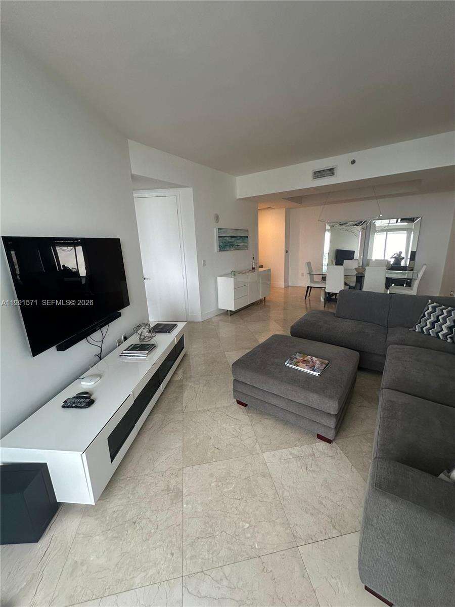 TDR TOWER I - 16001 Collins Ave, Sunny Isles Beach, FL 33160 | Picture 10