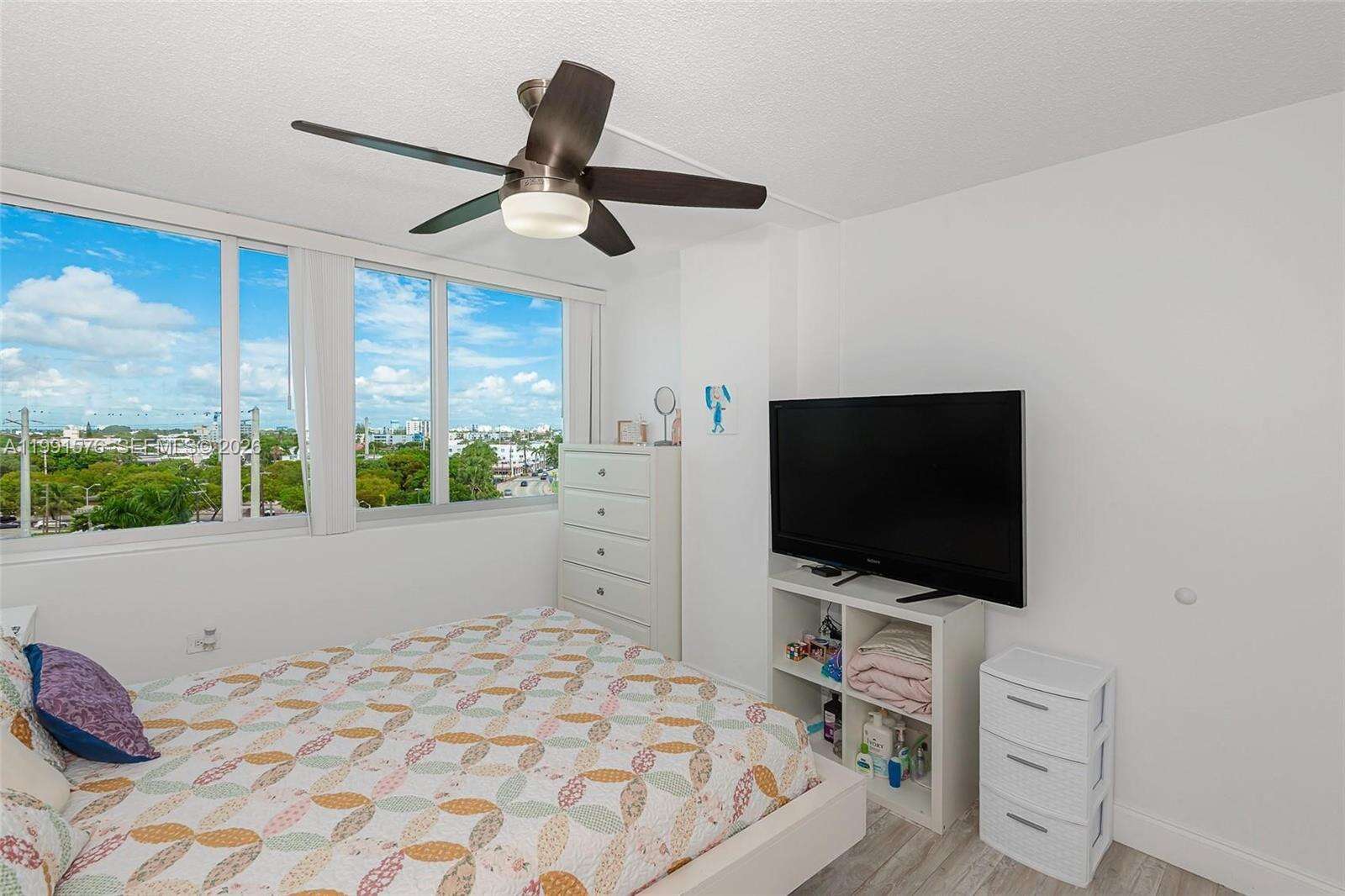 Burleigh House at 7135 Collins Ave, Miami Beach, FL 33141 - For Sale photo 26