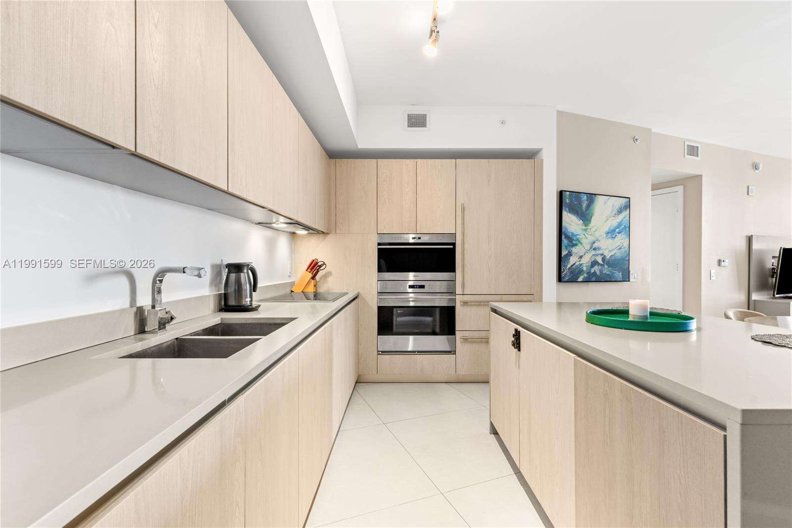 Hyde Resort at 4111 Ocean Dr, Hollywood, FL 33019 - For Sale photo 21
