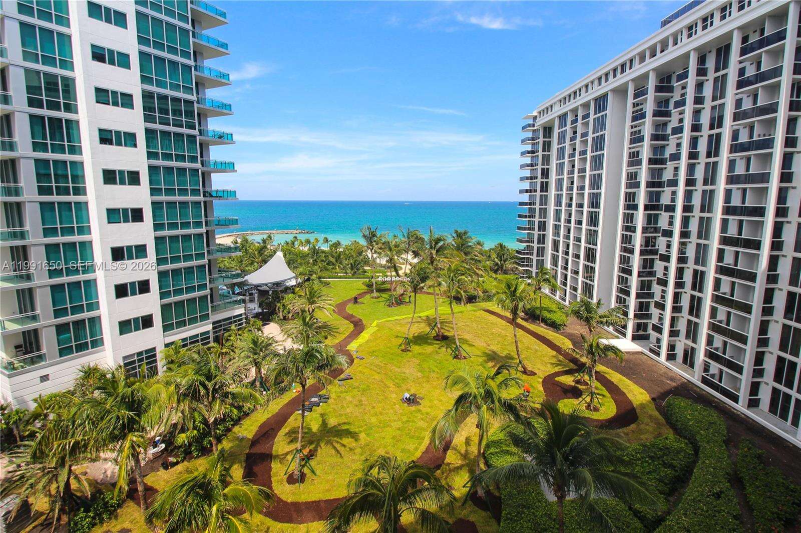 HARBOUR HOUSE - 10275 Collins Ave, Bal Harbour, FL 33154 | Picture 2