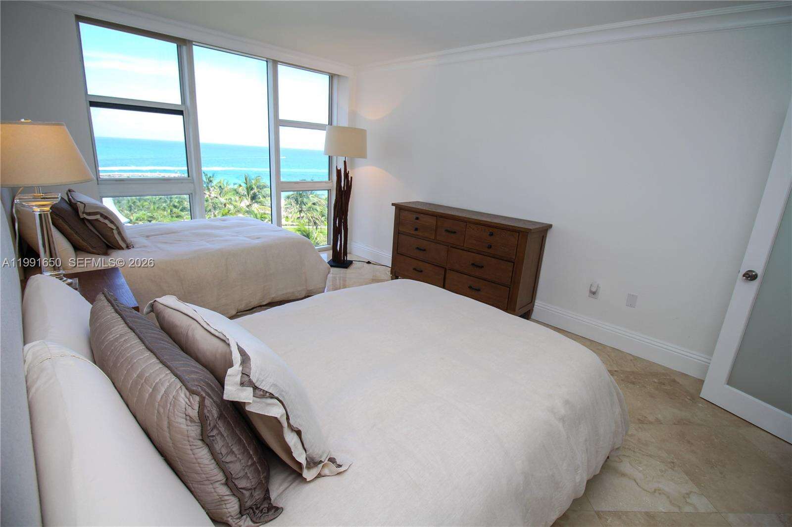 HARBOUR HOUSE - 10275 Collins Ave, Bal Harbour, FL 33154 | Picture 22