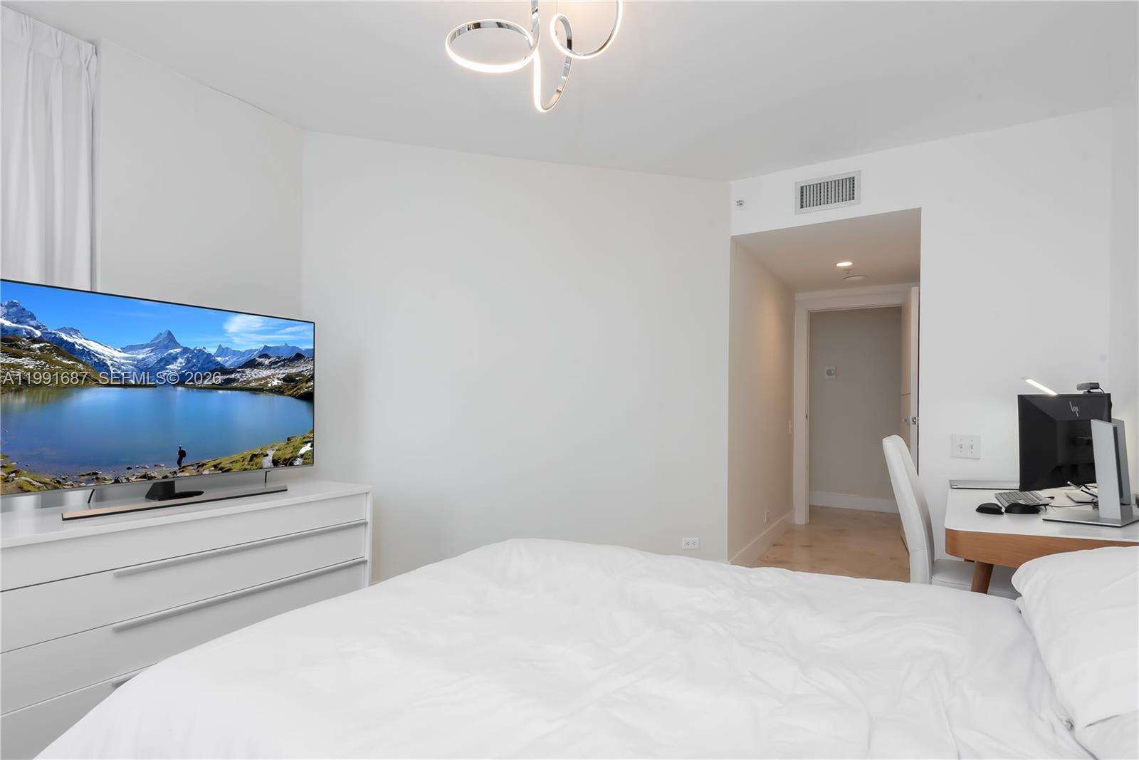 COURVOISIER COURTS - 701 Brickell Key Blvd, Miami, FL 33131 | Picture 26