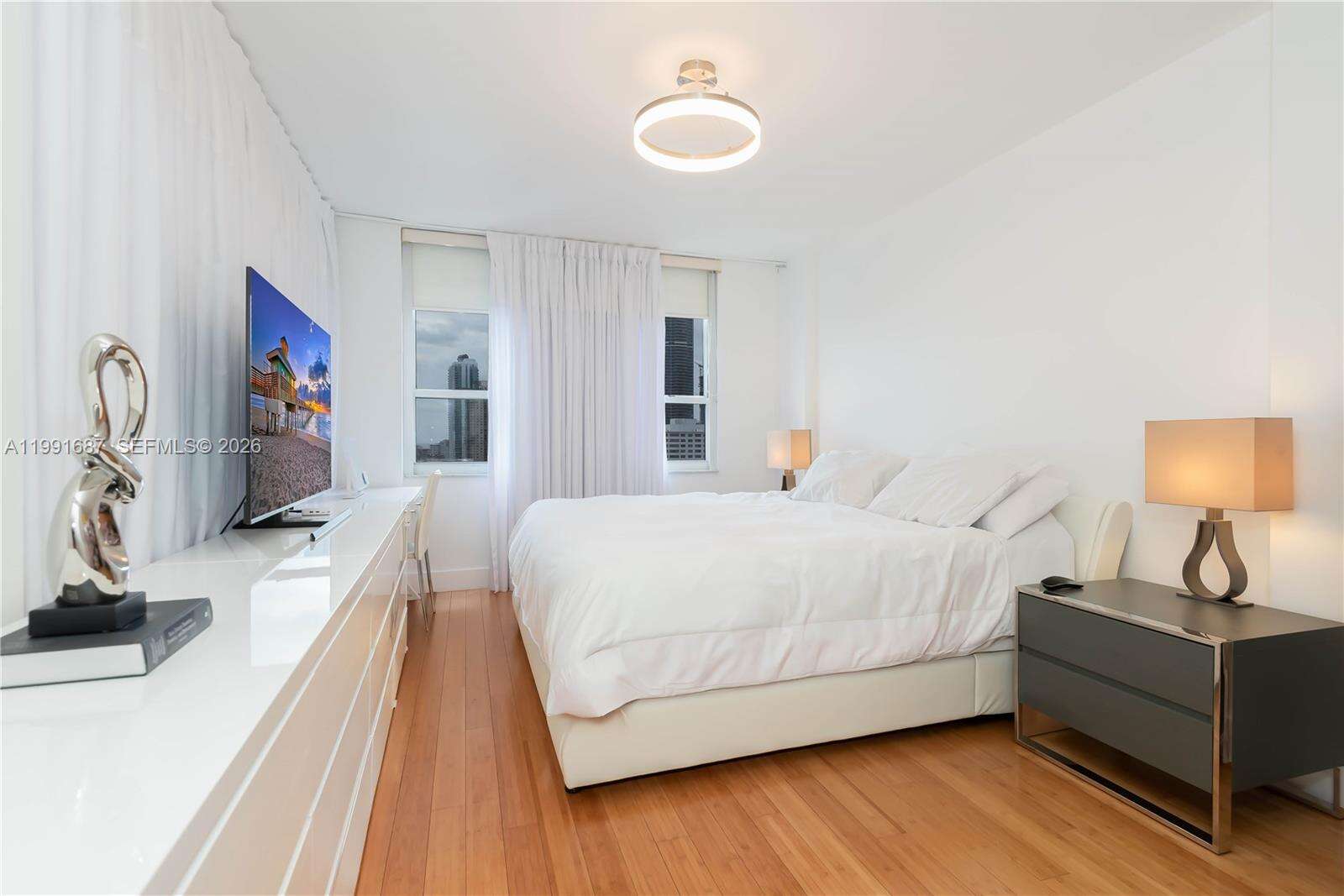 COURVOISIER COURTS - 701 Brickell Key Blvd, Miami, FL 33131 | Picture 31