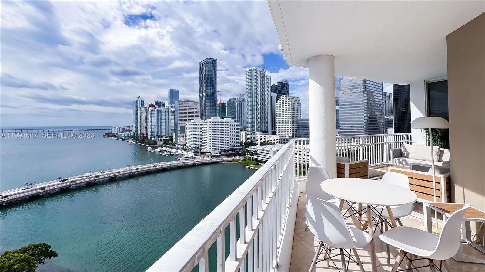 COURVOISIER COURTS - 701 Brickell Key Blvd, Miami, FL 33131 | Picture 5