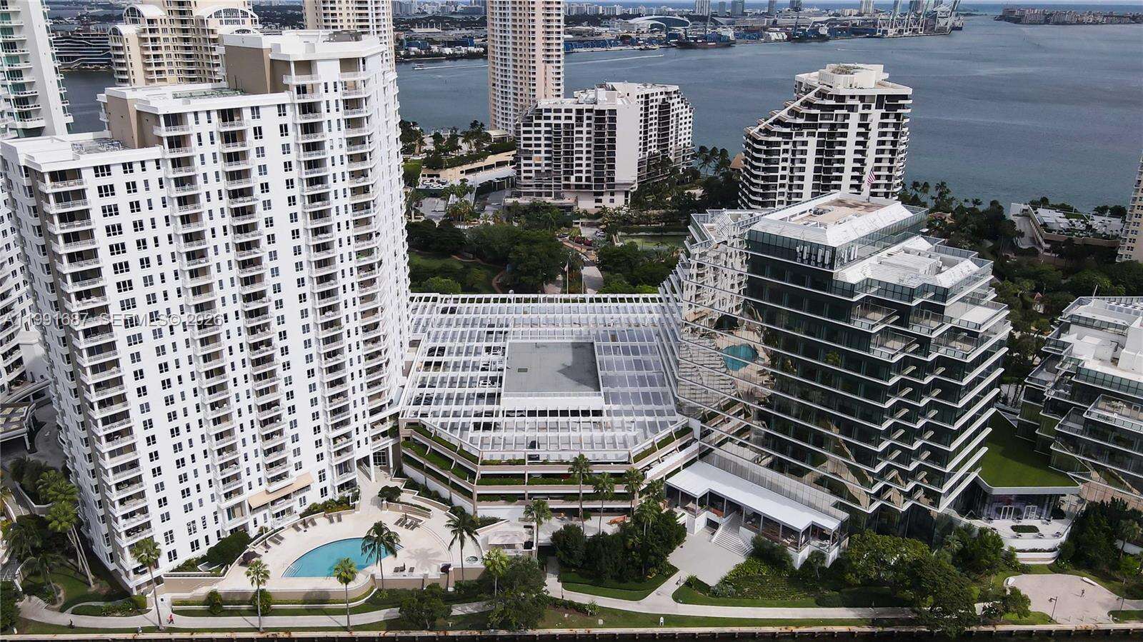 COURVOISIER COURTS - 701 Brickell Key Blvd, Miami, FL 33131 | Picture 42