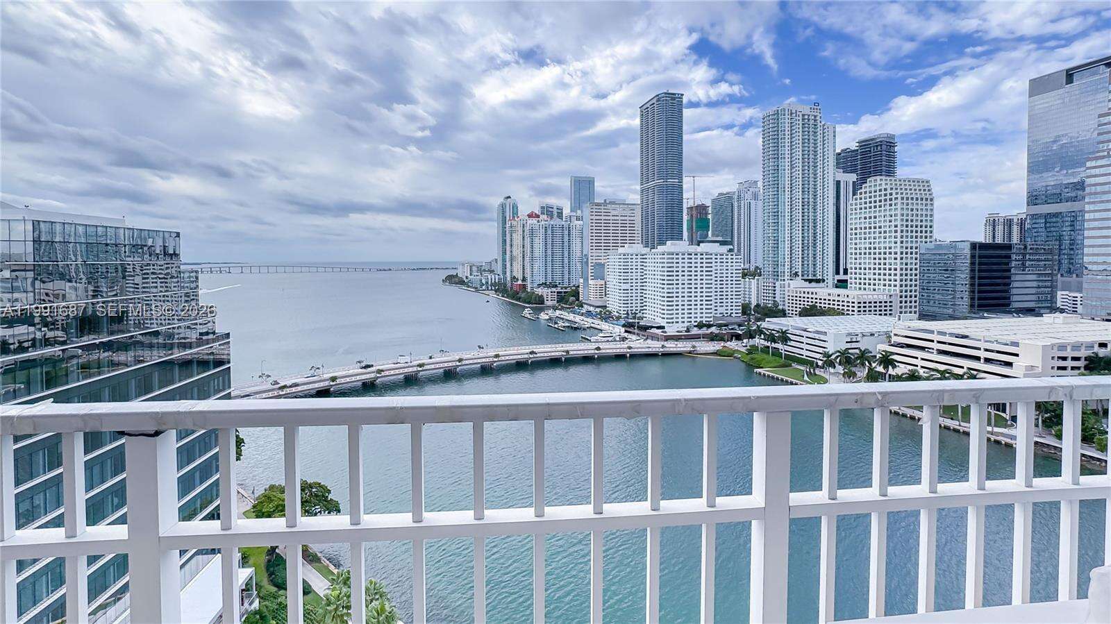 COURVOISIER COURTS - 701 Brickell Key Blvd, Miami, FL 33131 | Picture 6