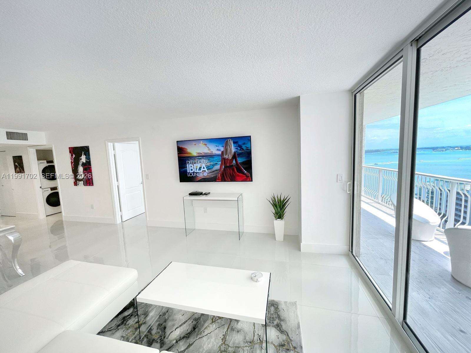 The Club At Brickell Bay at 1200 Brickell Bay Dr, Miami, FL 33131 - For Sale photo 2
